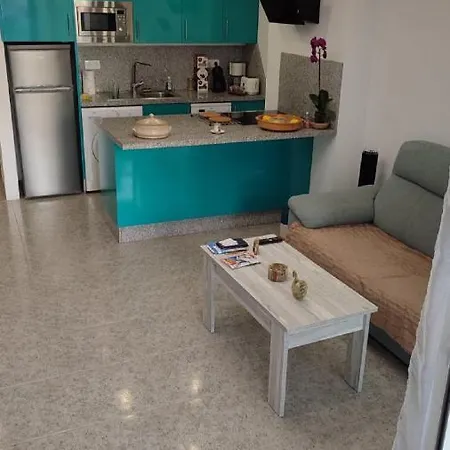 Mama Yumbo Apartment *