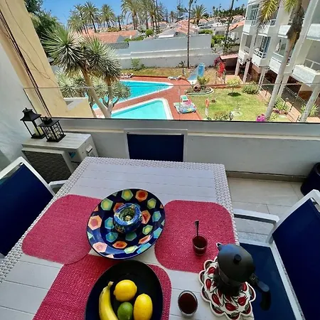 Mama Yumbo Playa del Ingles (Gran Canaria)